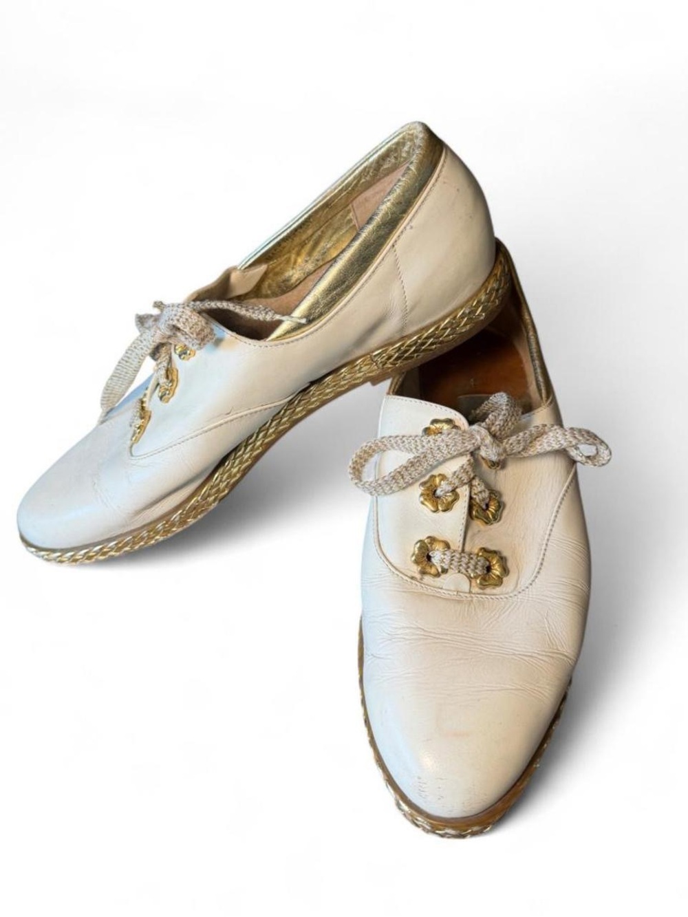 Vintage Bally Leather Lace-Up Shoes